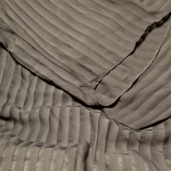 Blouse - Picture 3 of 4